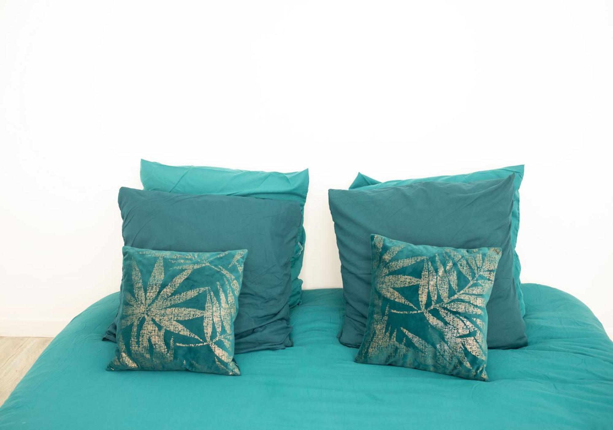 Jungle Appartement Lumineux Plein Centre 볼로뉴쉬르메르 외부 사진